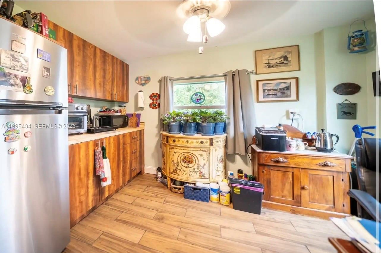 Real estate property located at 6890 57th St, Broward, Everglades Land Sales Co, Davie, FL