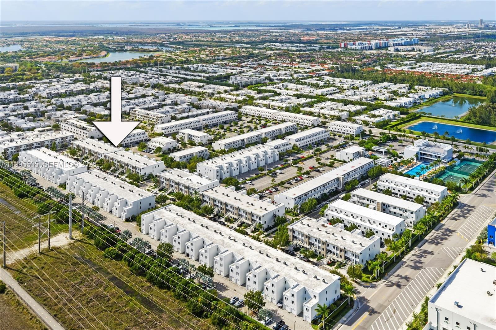 Real estate property located at 10305 63rd Ter #105, Miami-dade, Landmark At Doral Condo, Doral, FL