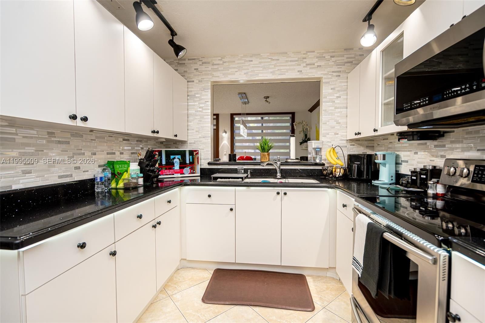 Real estate property located at 9955 Costa Del Sol Blvd H-108B, Miami-dade, Costa Del Sol Condo F, Doral, FL