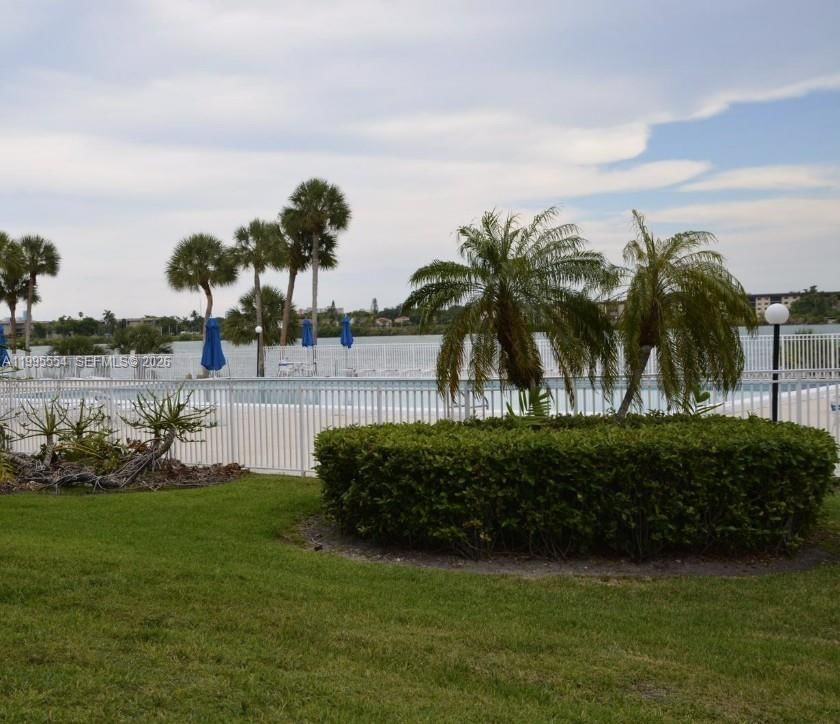 Real estate property located at 20850 San Simeon Way #408-5, Miami-dade, Lakeview Of The Calf Club, Miami, FL