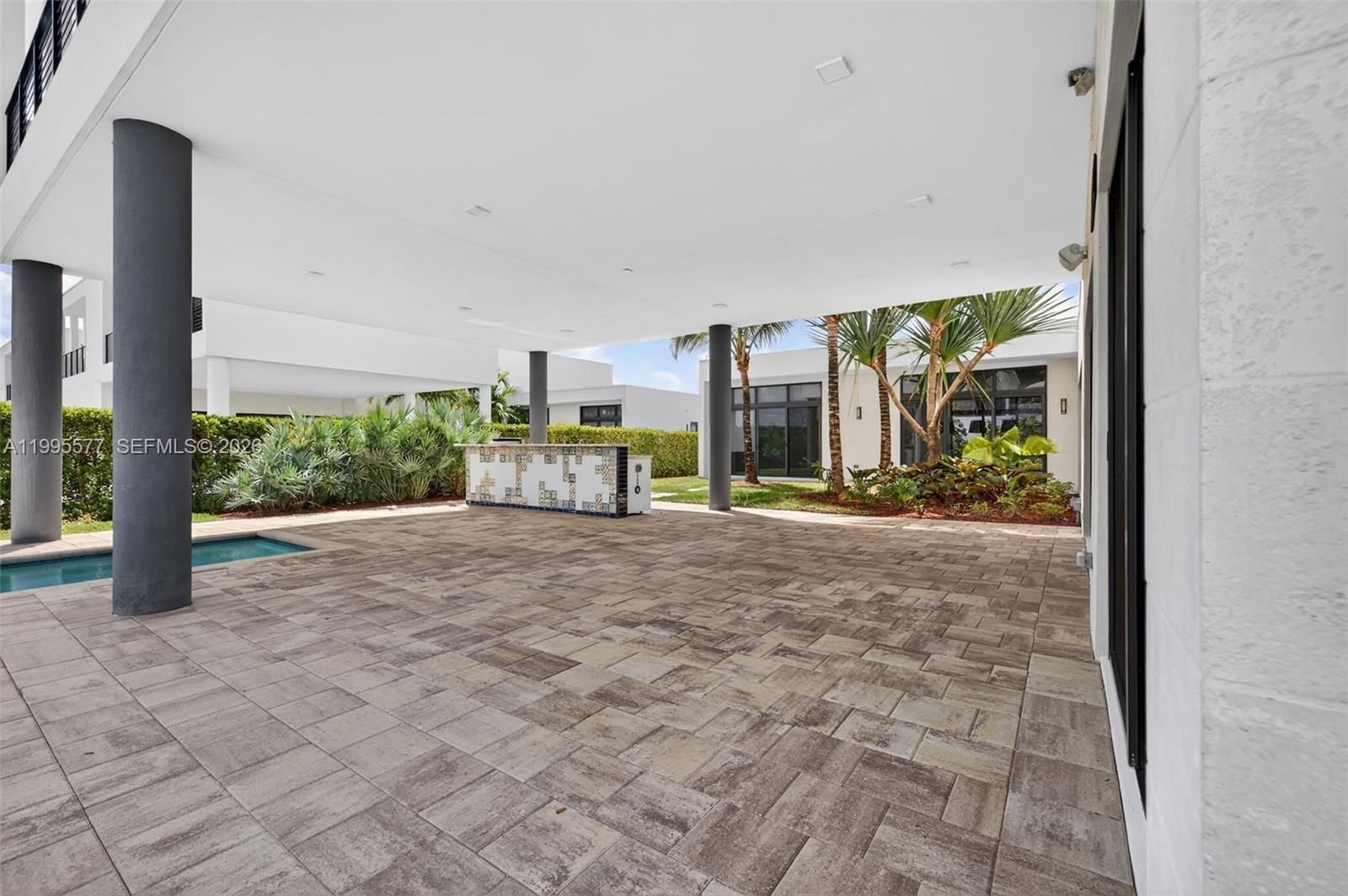 Real estate property located at 16709 Botaniko Drive North, Broward, Weston Estates, Weston, FL