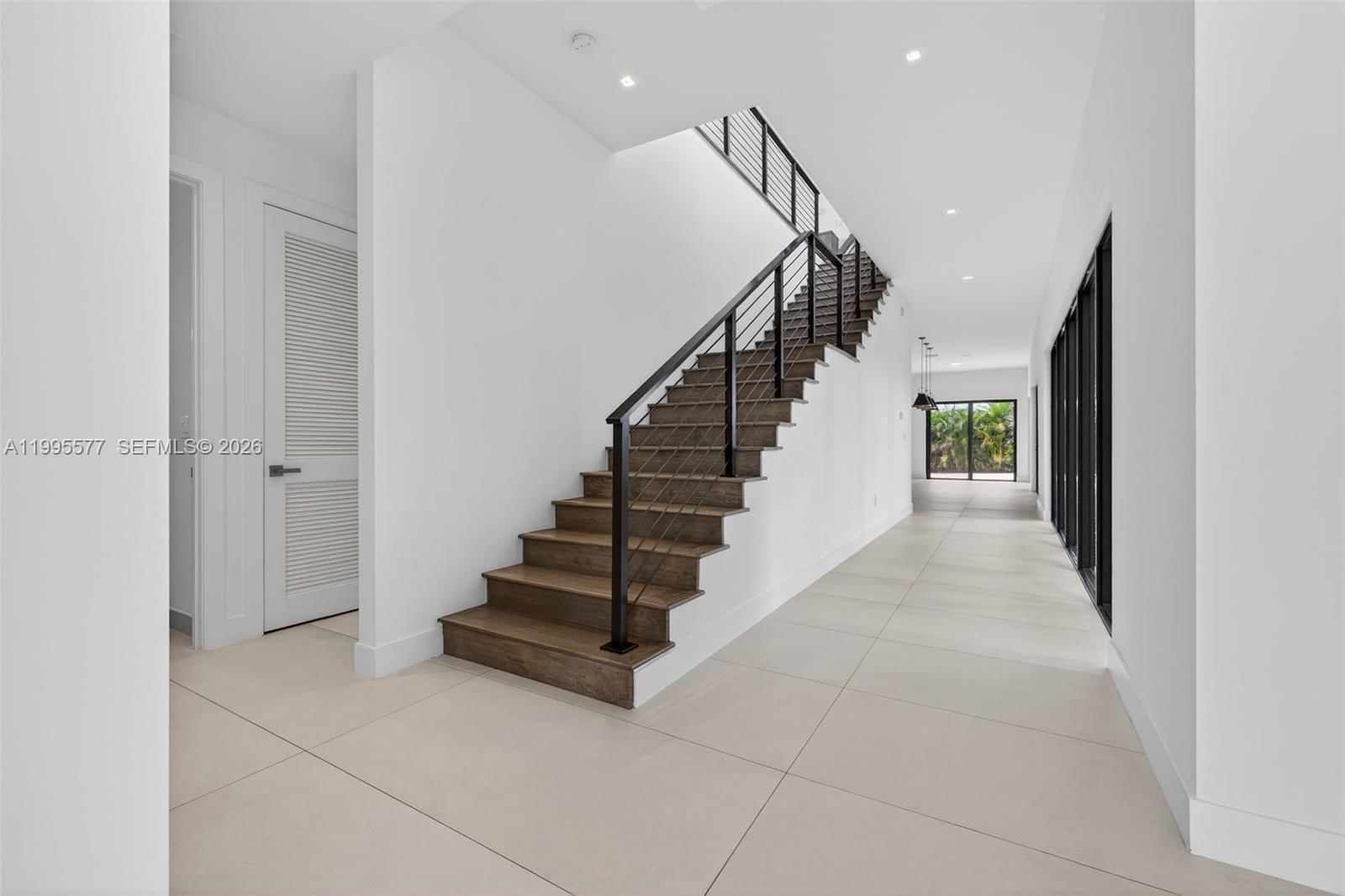 Real estate property located at 16709 Botaniko Drive North, Broward, Weston Estates, Weston, FL