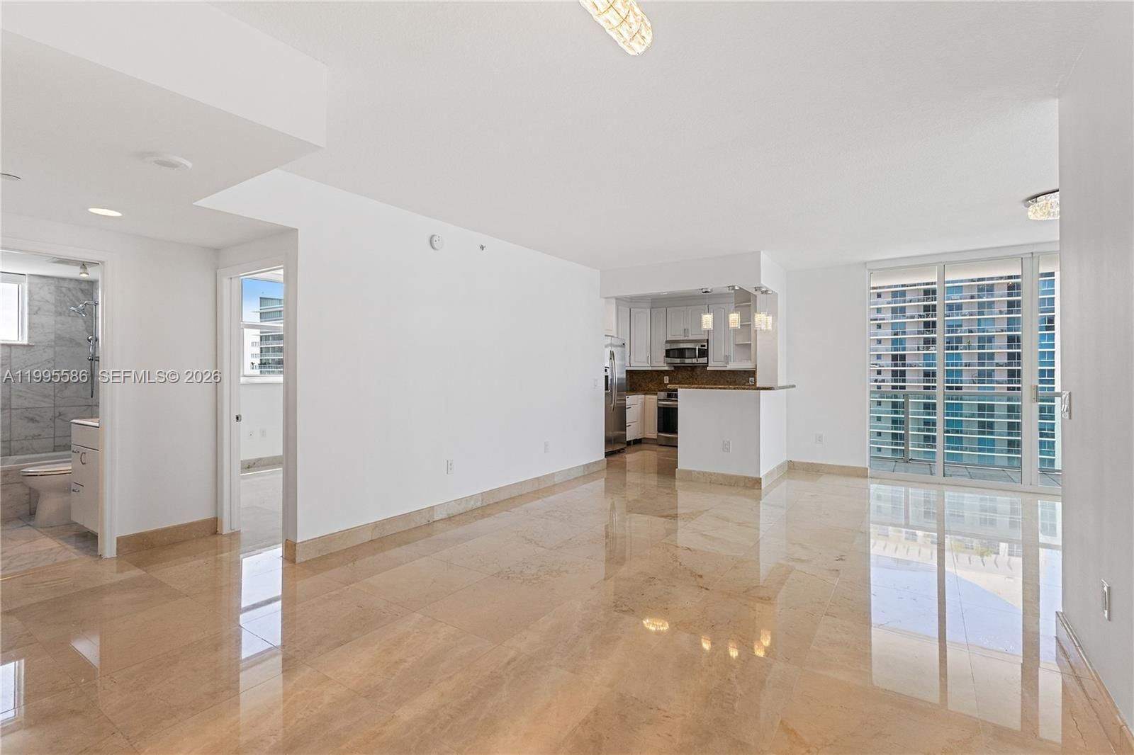 Real estate property located at 1250 Miami Ave #3506, Miami-dade, Vue At Brickell Condo, Miami, FL