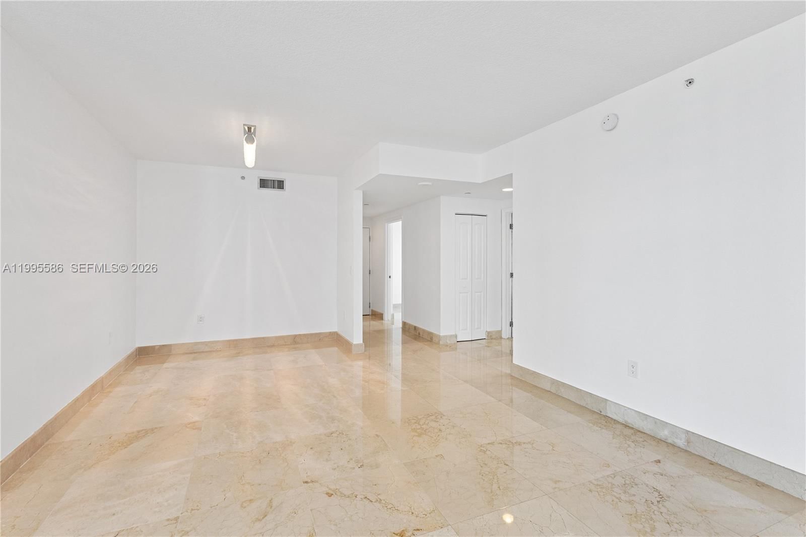 Real estate property located at 1250 Miami Ave #3506, Miami-dade, Vue At Brickell Condo, Miami, FL