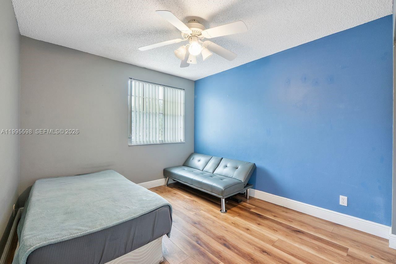 Real estate property located at 9602 8th Cir, Broward, Jacaranda Parcel 218, Plantation, FL