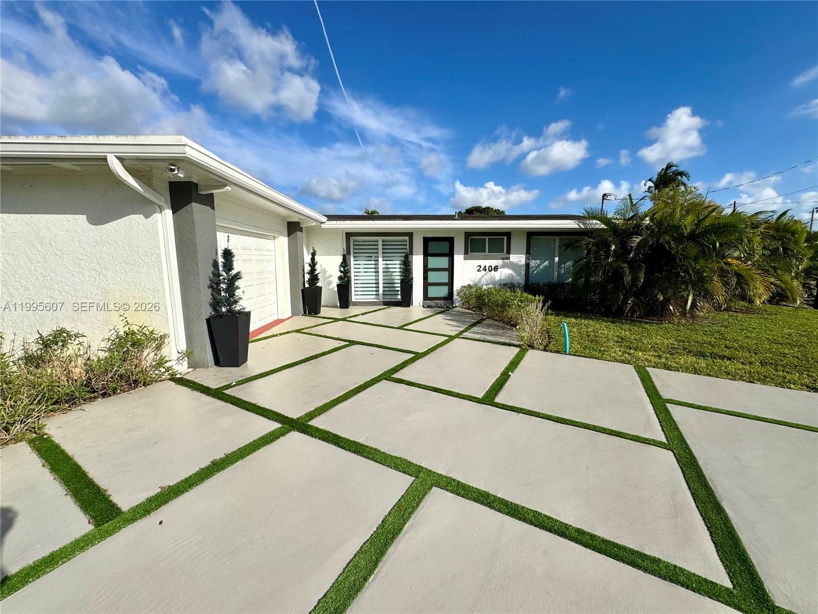 Real estate property located at 2406 Marathon Ln, Broward, Lauderdale Isles No 2-blk, Fort Lauderdale, FL