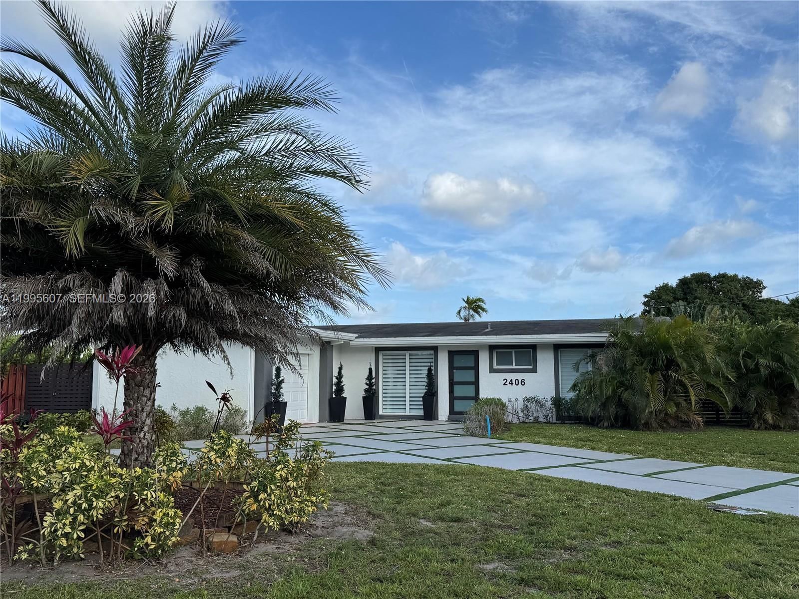 Real estate property located at 2406 Marathon Ln, Broward, Lauderdale Isles No 2-blk, Fort Lauderdale, FL