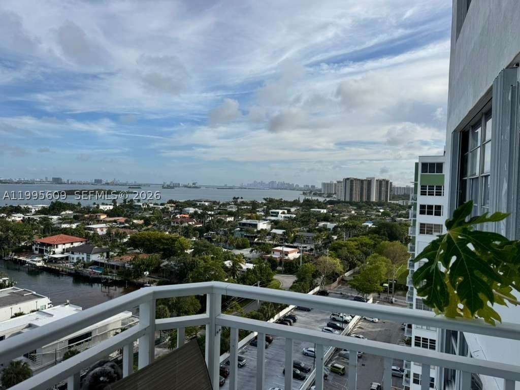 Real estate property located at 2150 Sans Souci Blvd B1605, Miami-dade, Bayview Towers Condo Sout, North Miami, FL