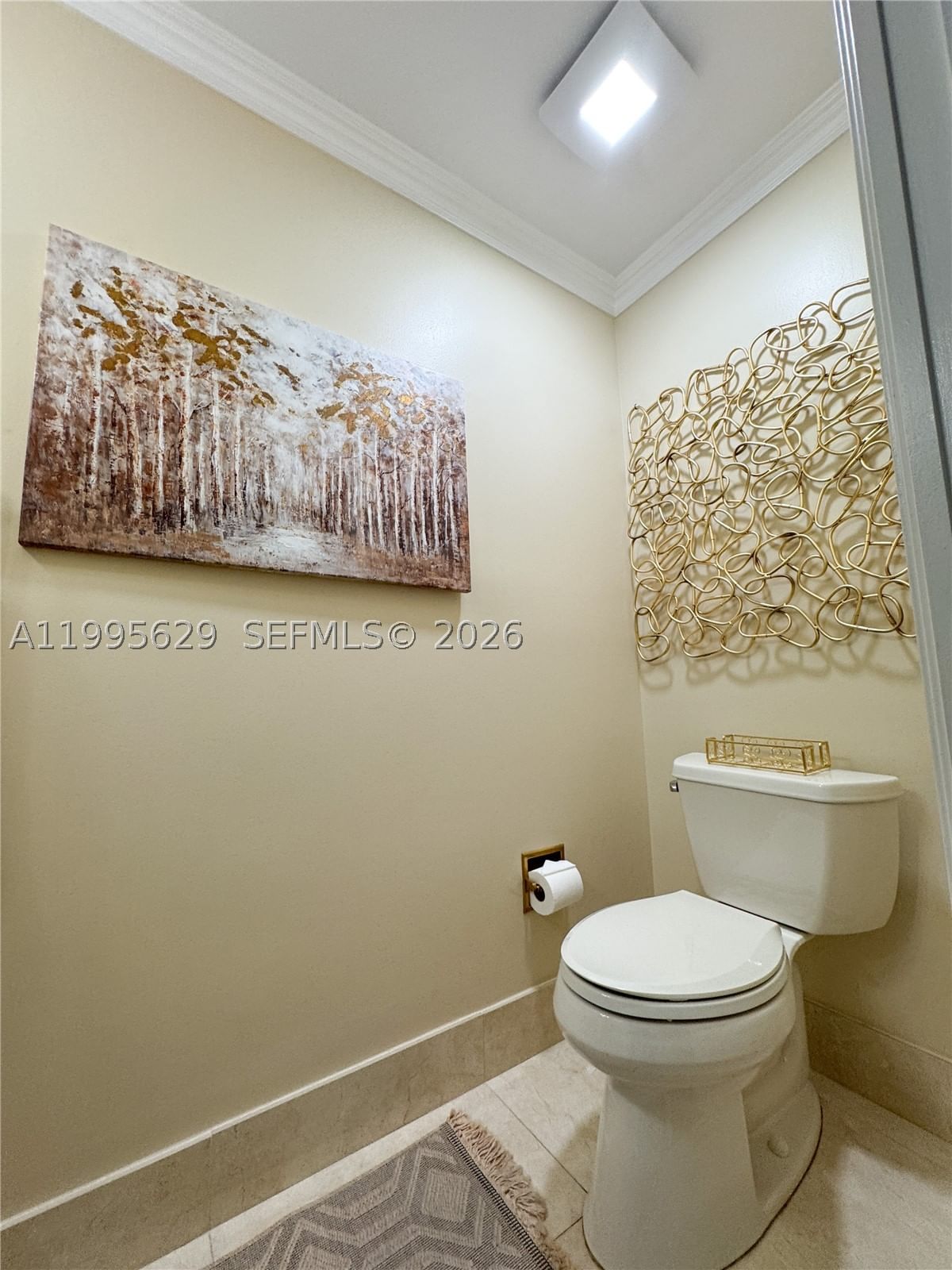 Real estate property located at 2723 Abiaca Cir, Broward, Ridge On Nob Hill, Davie, FL