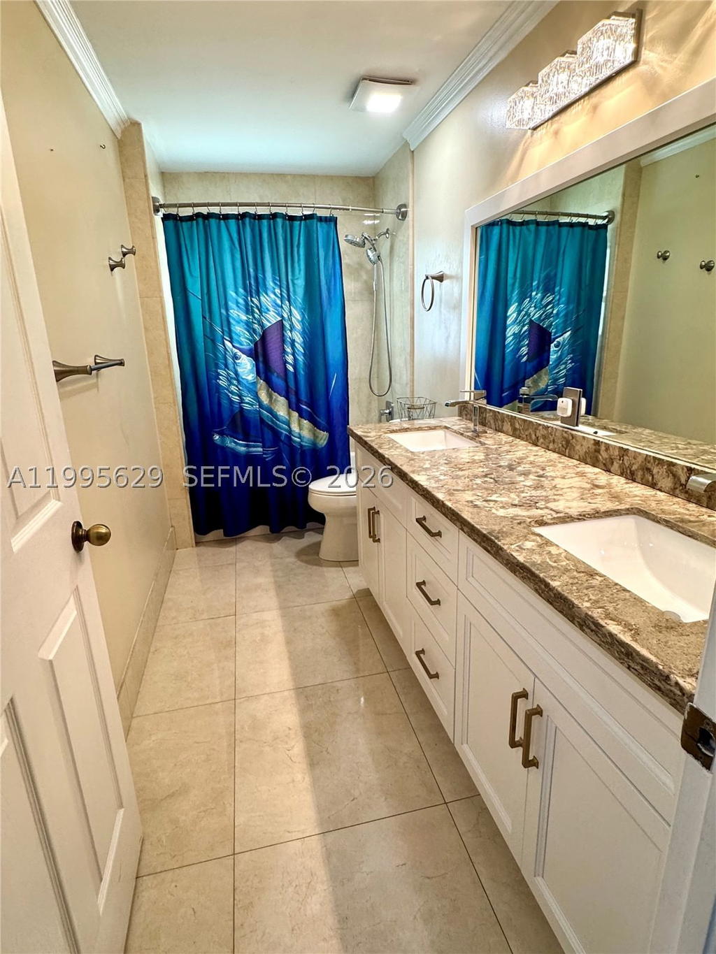 Real estate property located at 2723 Abiaca Cir, Broward, Ridge On Nob Hill, Davie, FL