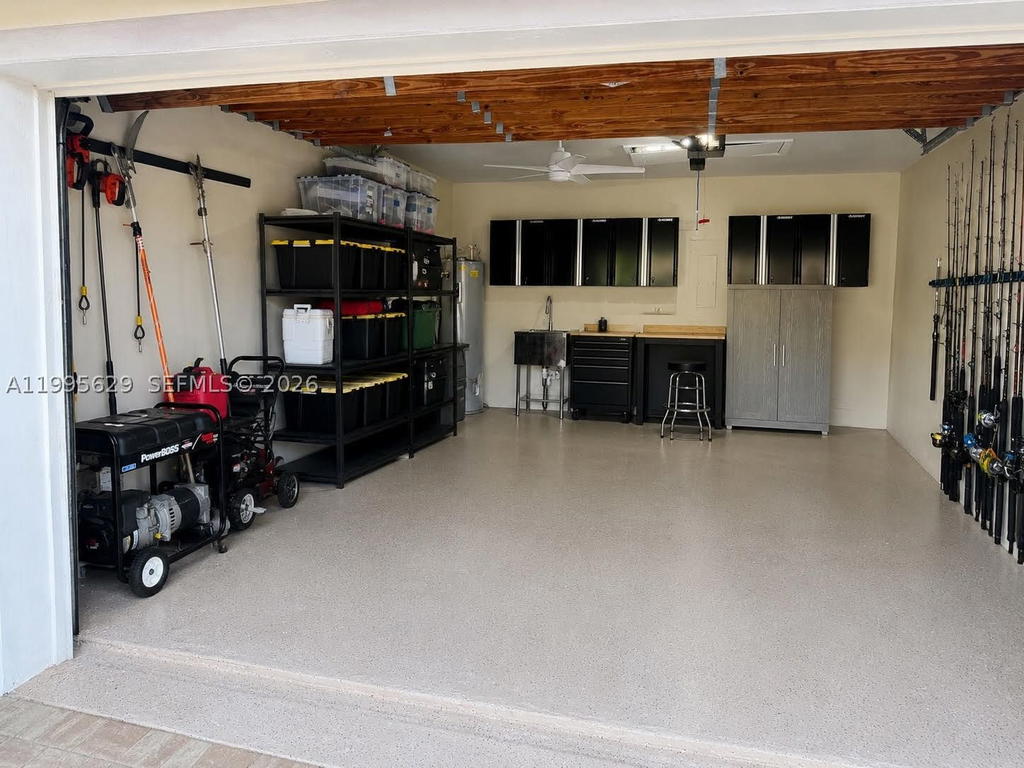 Real estate property located at 2723 Abiaca Cir, Broward, Ridge On Nob Hill, Davie, FL