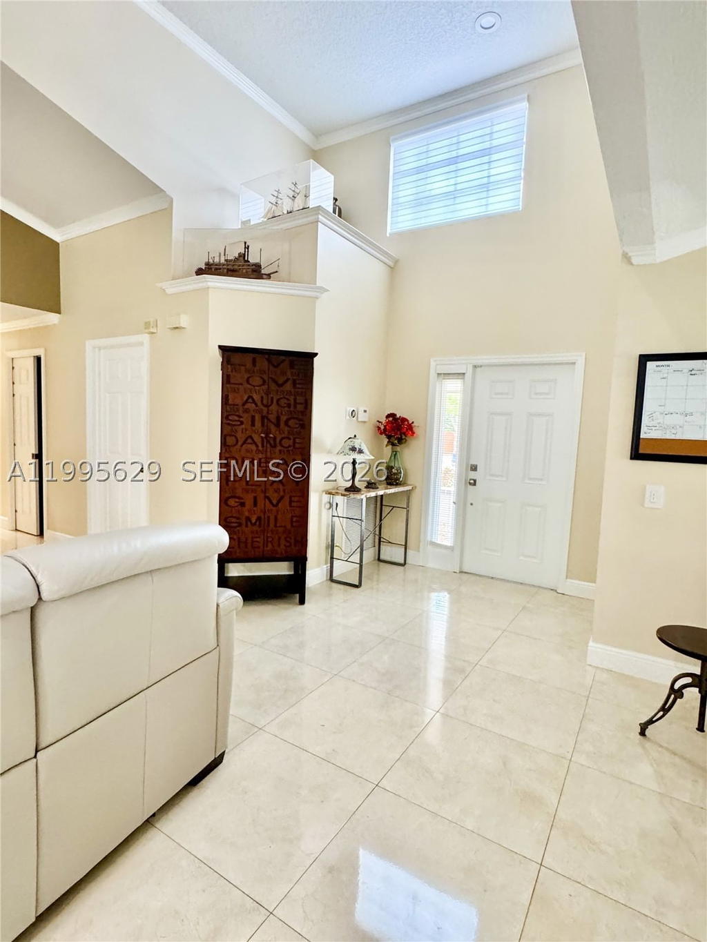 Real estate property located at 2723 Abiaca Cir, Broward, Ridge On Nob Hill, Davie, FL