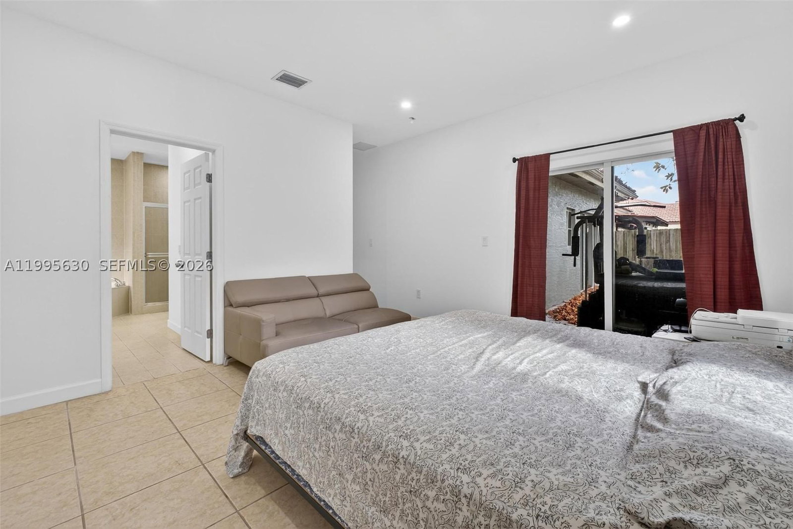 Real estate property located at 1281 41st Pl, Miami-dade, Cristys Homes, Homestead, FL
