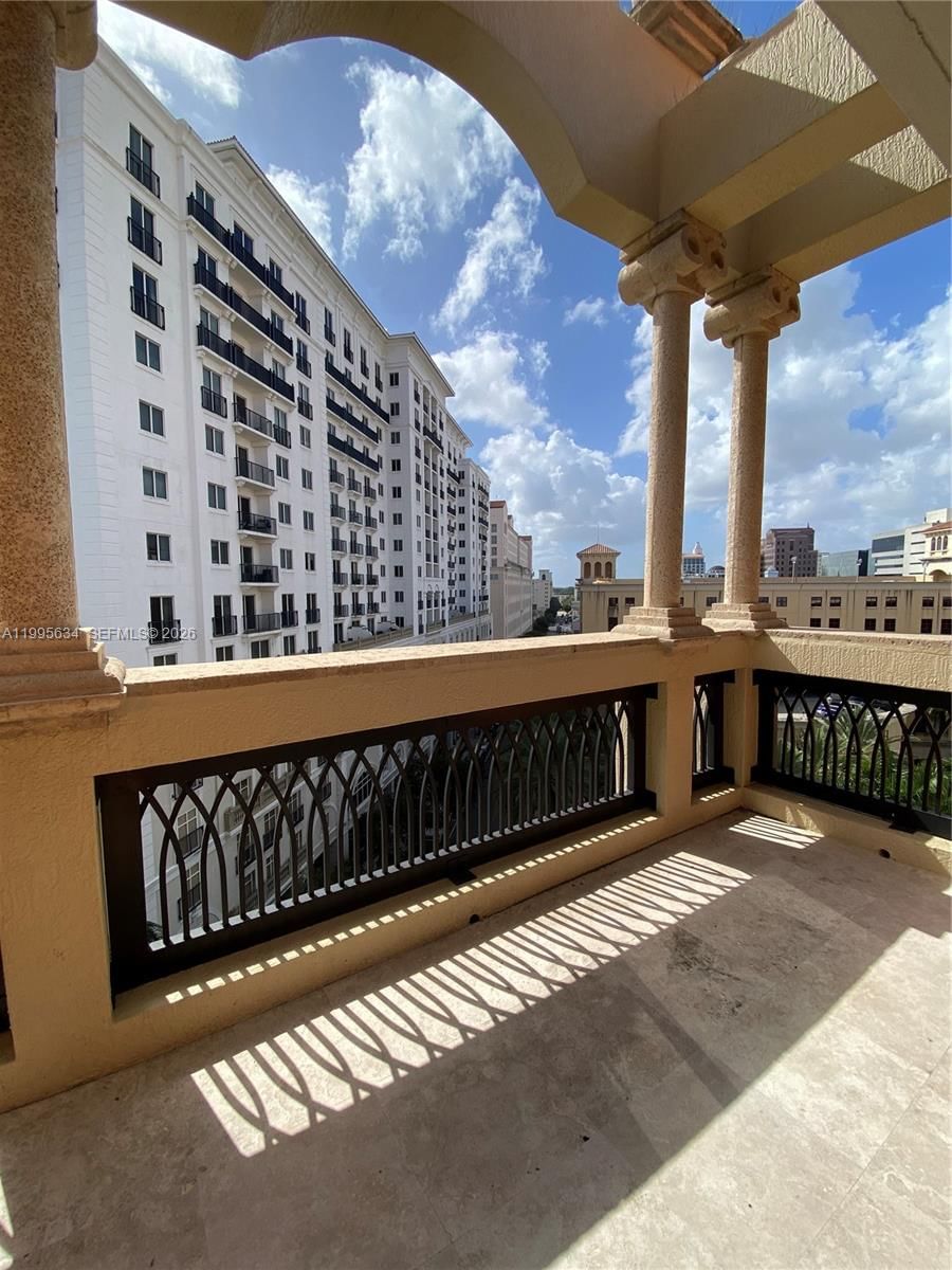 Real estate property located at 55 Merrick Way #800, Miami-dade, 55 Merrick Condo, Coral Gables, FL