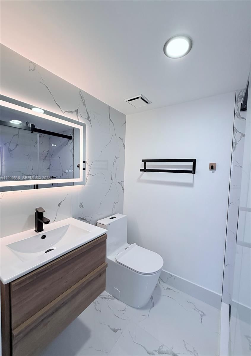 Real estate property located at 8660 5th Ter #15-108, Miami-dade, Coral Pointe Townhomes Co, Miami, FL