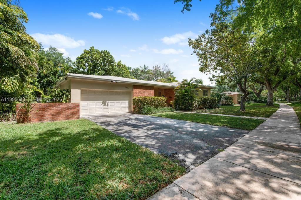 Real estate property located at 6315 Castaneda St, Miami-dade, C Gables Riviera Sec 12, Coral Gables, FL