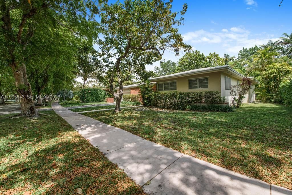 Real estate property located at 6315 Castaneda St, Miami-dade, C Gables Riviera Sec 12, Coral Gables, FL