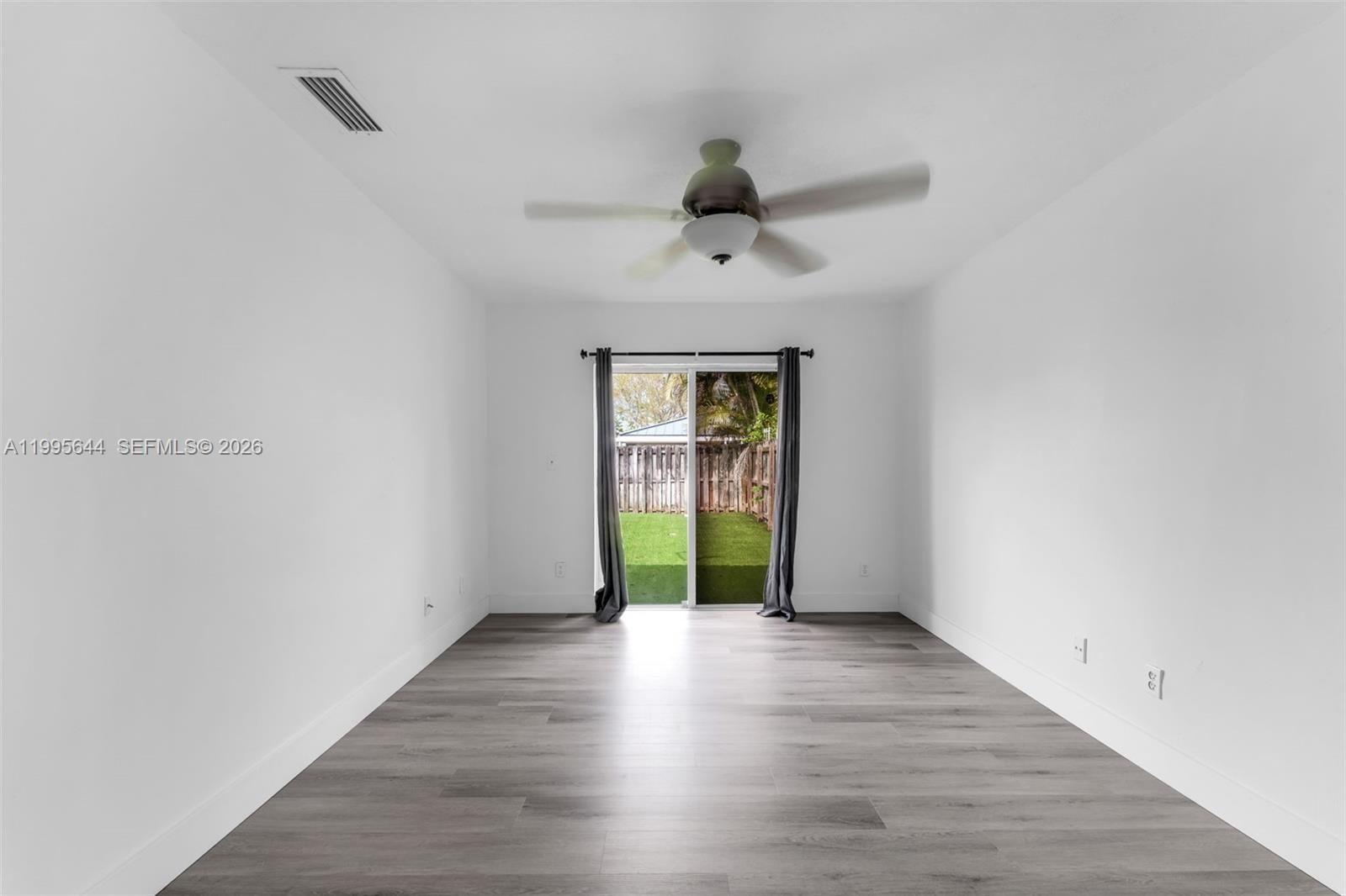 Real estate property located at 17570 142nd Ct, Miami-dade, Weitzer Serena Lakes West, Miami, FL