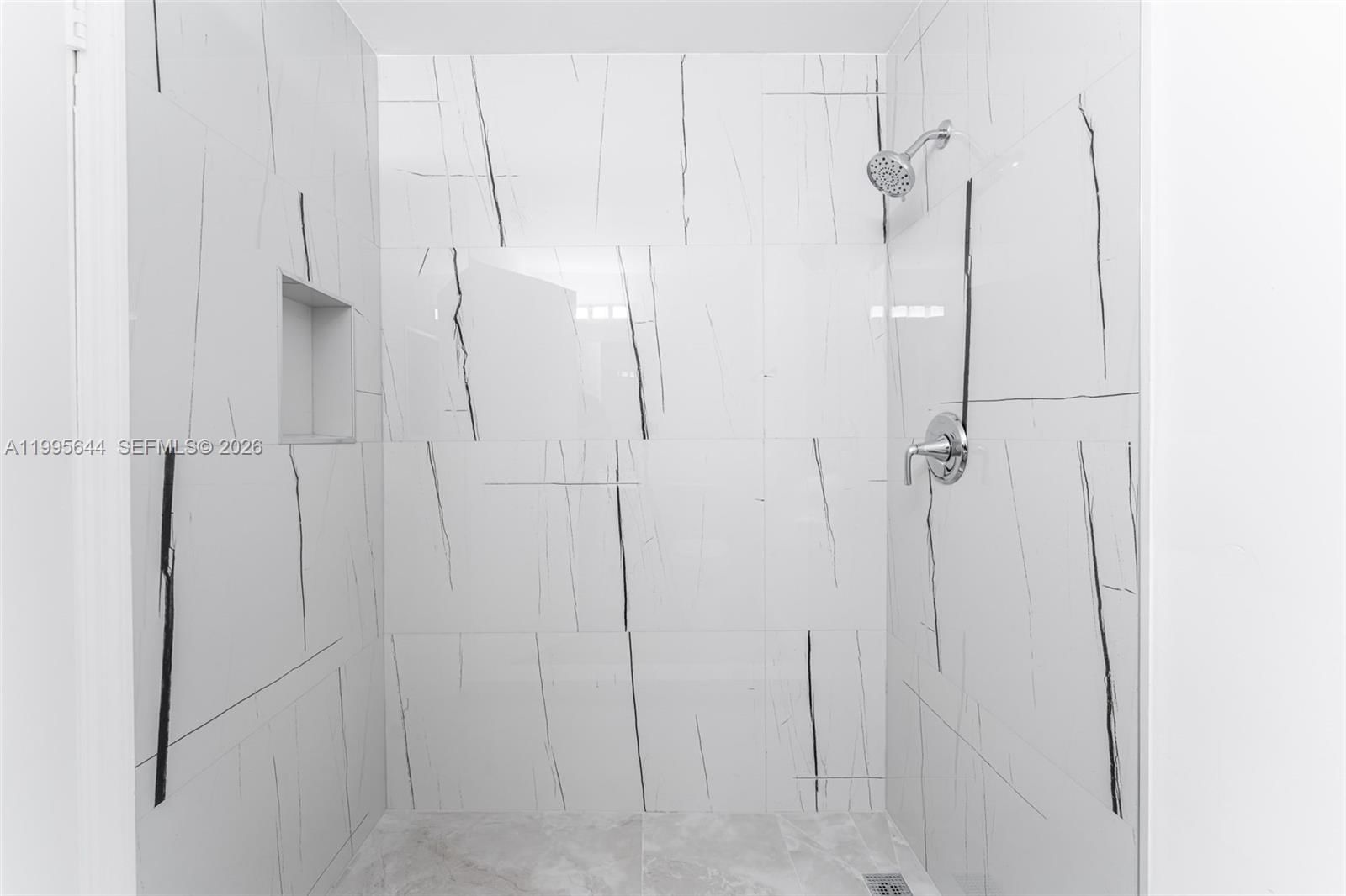 Real estate property located at 17570 142nd Ct, Miami-dade, Weitzer Serena Lakes West, Miami, FL