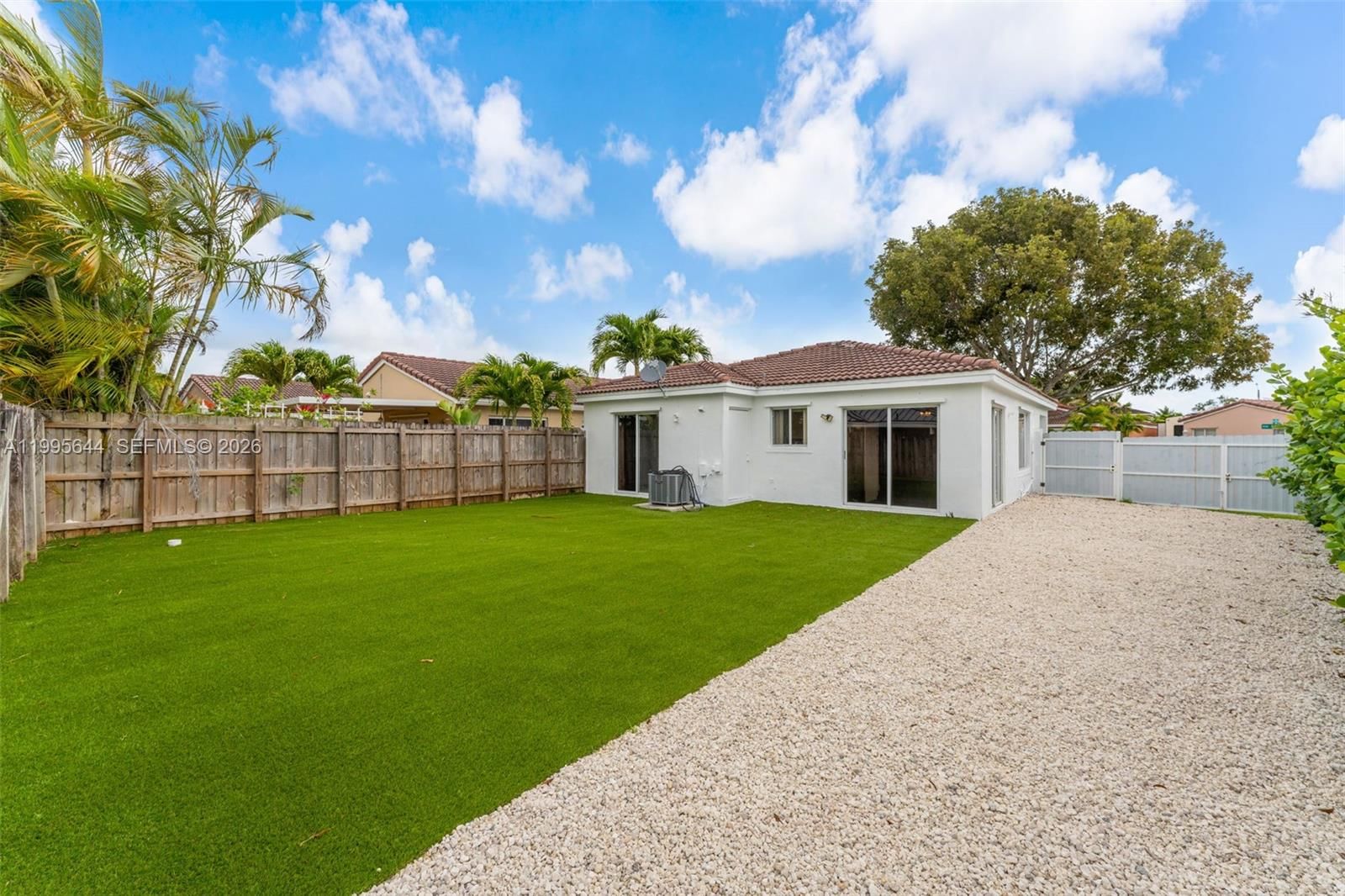 Real estate property located at 17570 142nd Ct, Miami-dade, Weitzer Serena Lakes West, Miami, FL