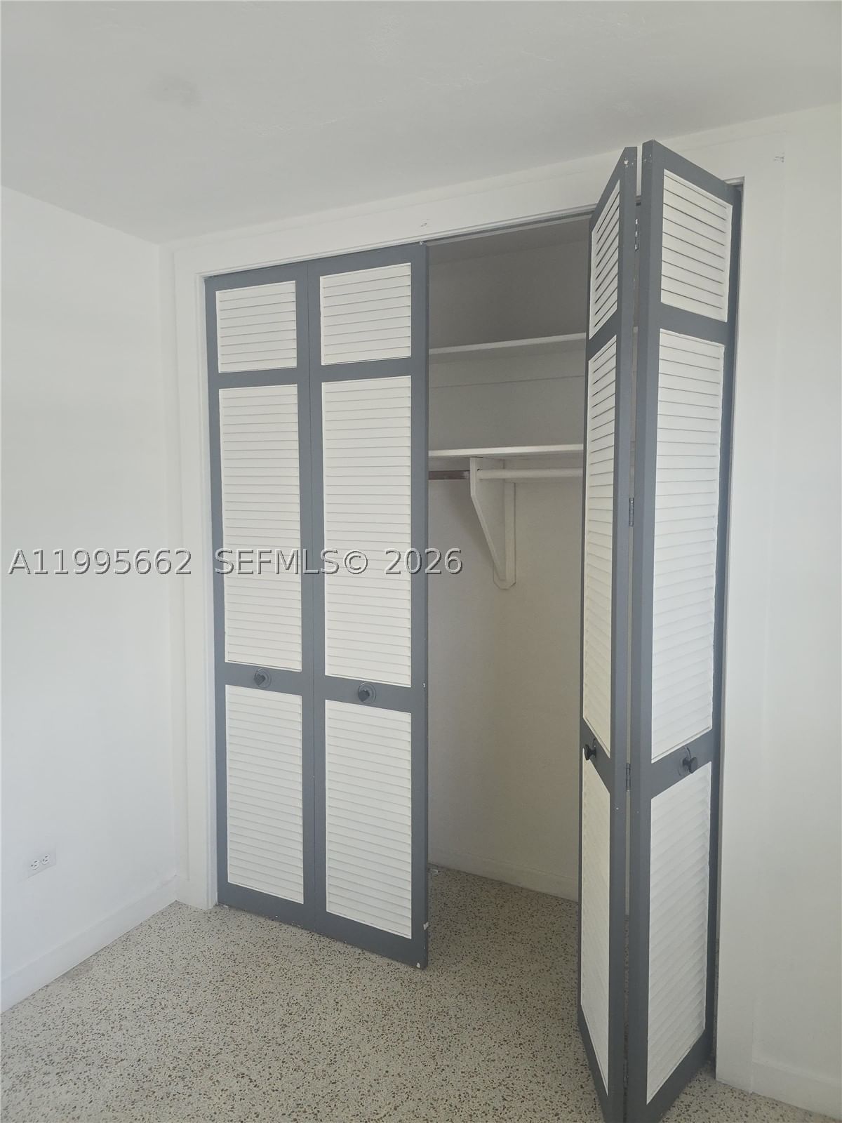Real estate property located at 9725 15th St, Miami-dade, Coral Park Estates Sec 5, Miami, FL