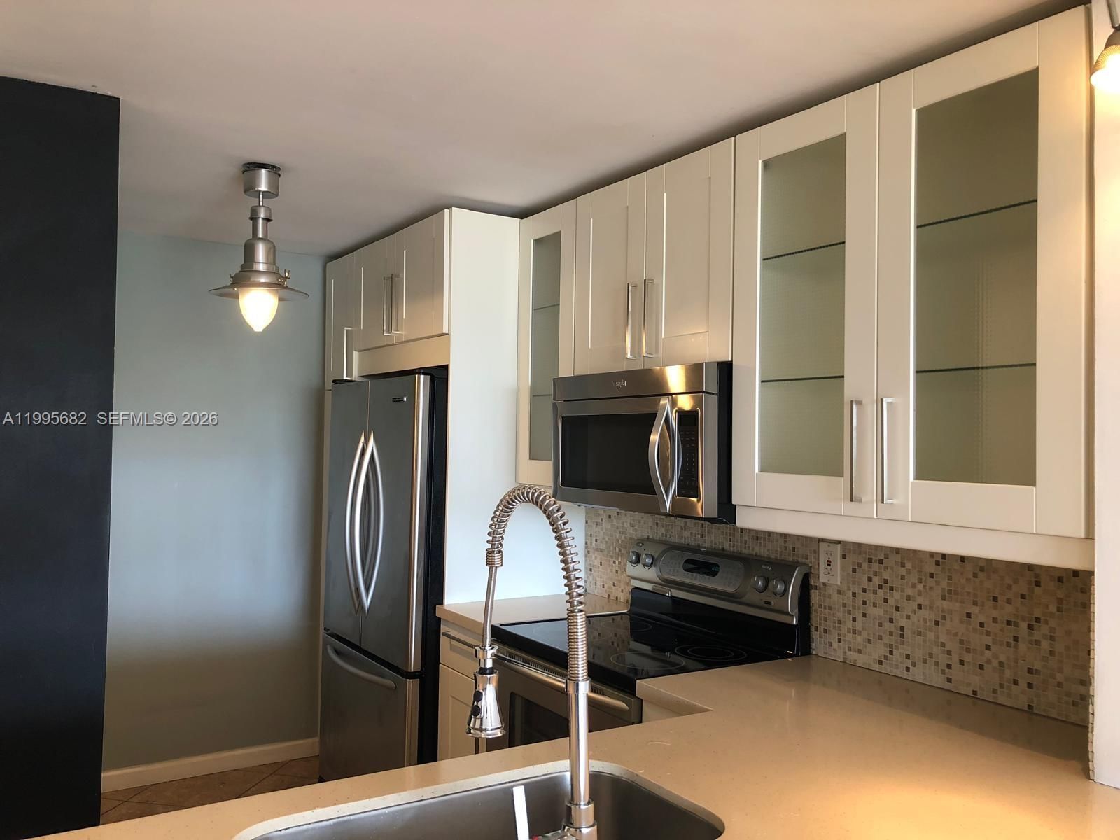 Real estate property located at 1401 Bay Rd #412, Miami-dade, The Sails Condo, Miami Beach, FL