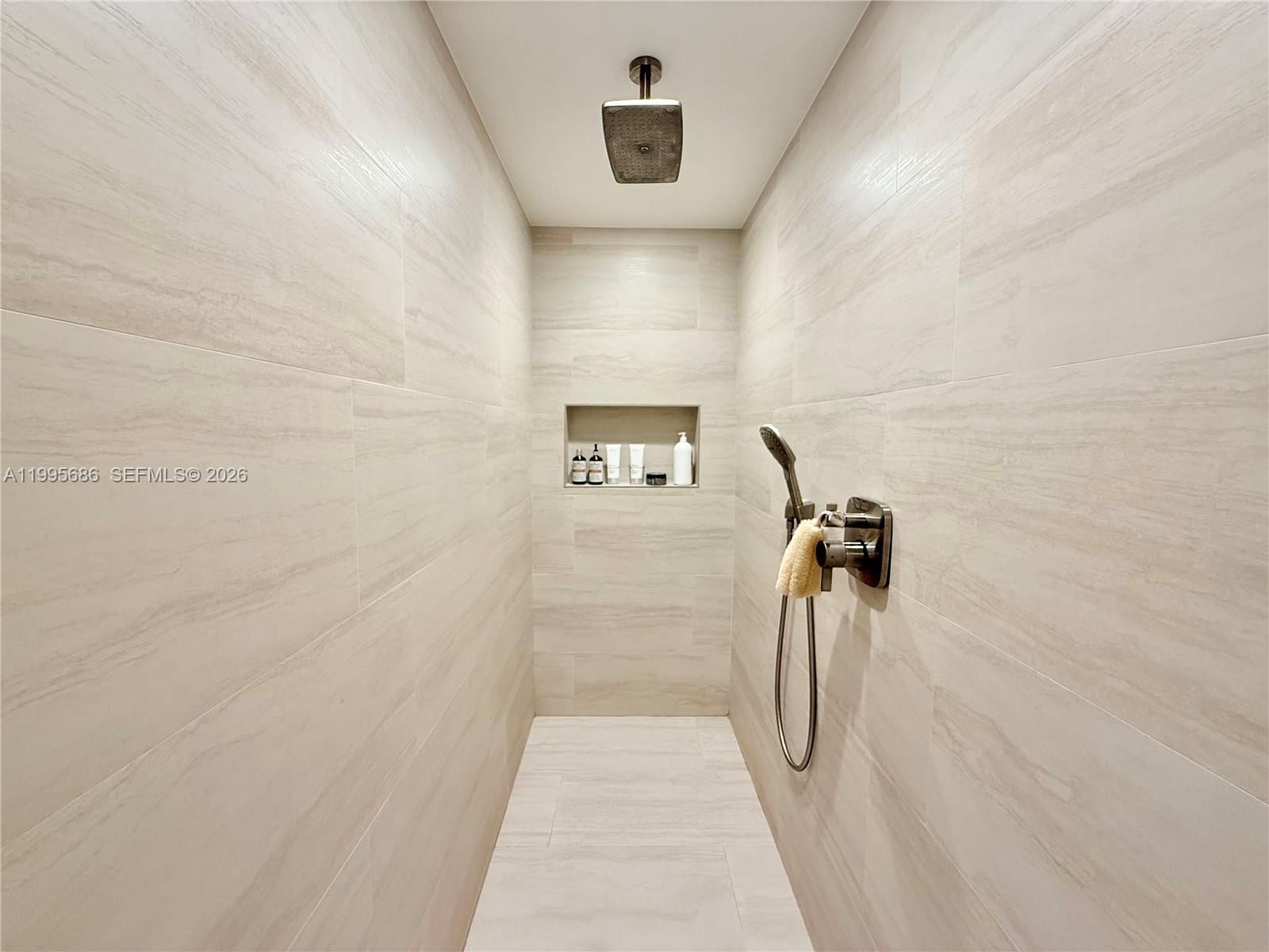 Real estate property located at 495 Brickell Ave #5106, Miami-dade, Icon Brickell No Two, Miami, FL