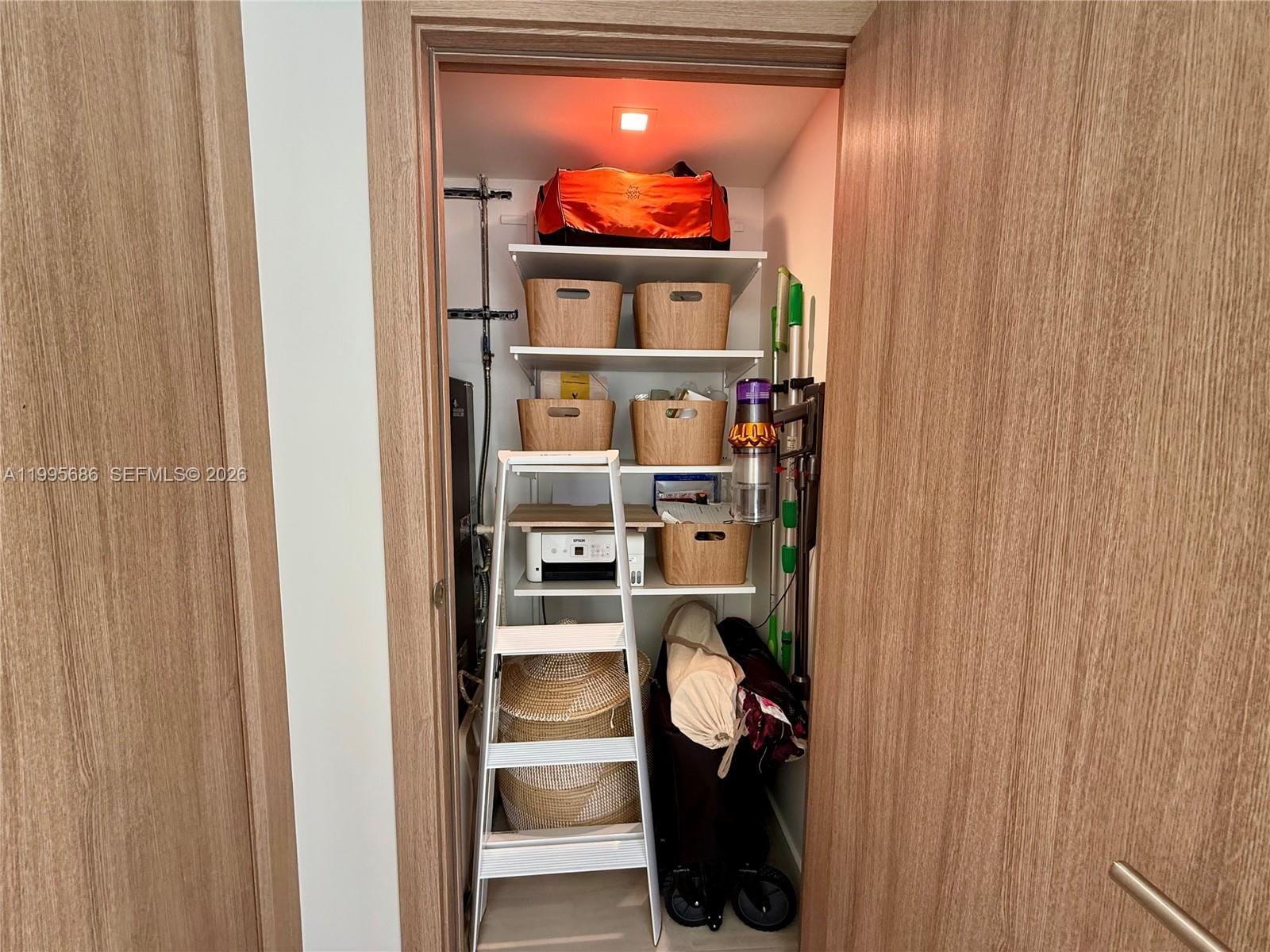 Real estate property located at 495 Brickell Ave #5106, Miami-dade, Icon Brickell No Two, Miami, FL