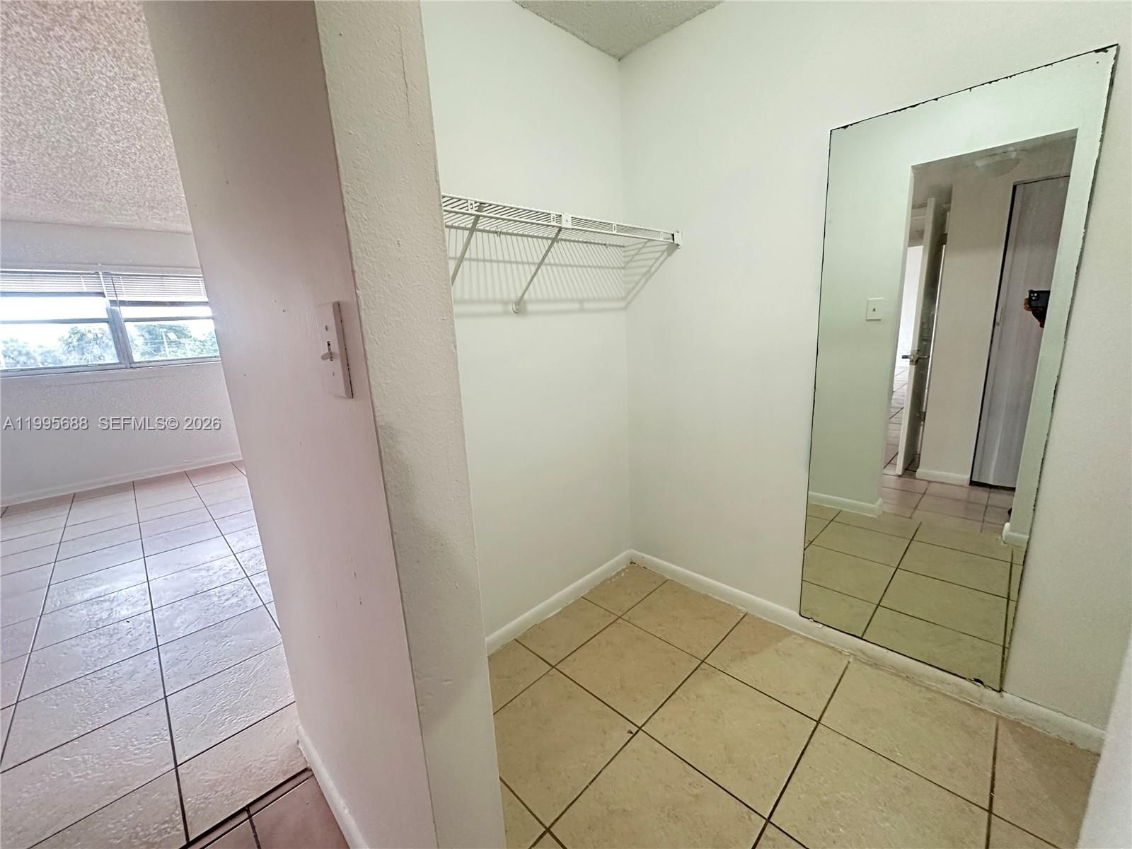 Real estate property located at 3600 21st St #309, Broward, Sunset Hills I Condominiu, Lauderdale Lakes, FL