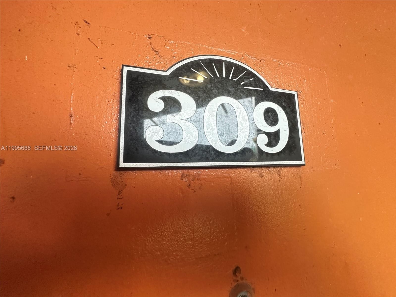 Real estate property located at 3600 21st St #309, Broward, Sunset Hills I Condominiu, Lauderdale Lakes, FL