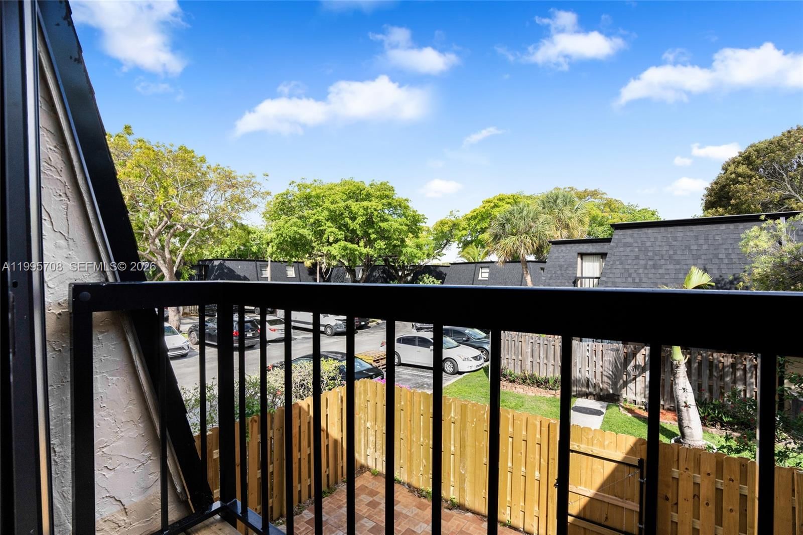 Real estate property located at 13993 94th Cir Ln #101-3, Miami-dade, Camelot One Condo, Miami, FL