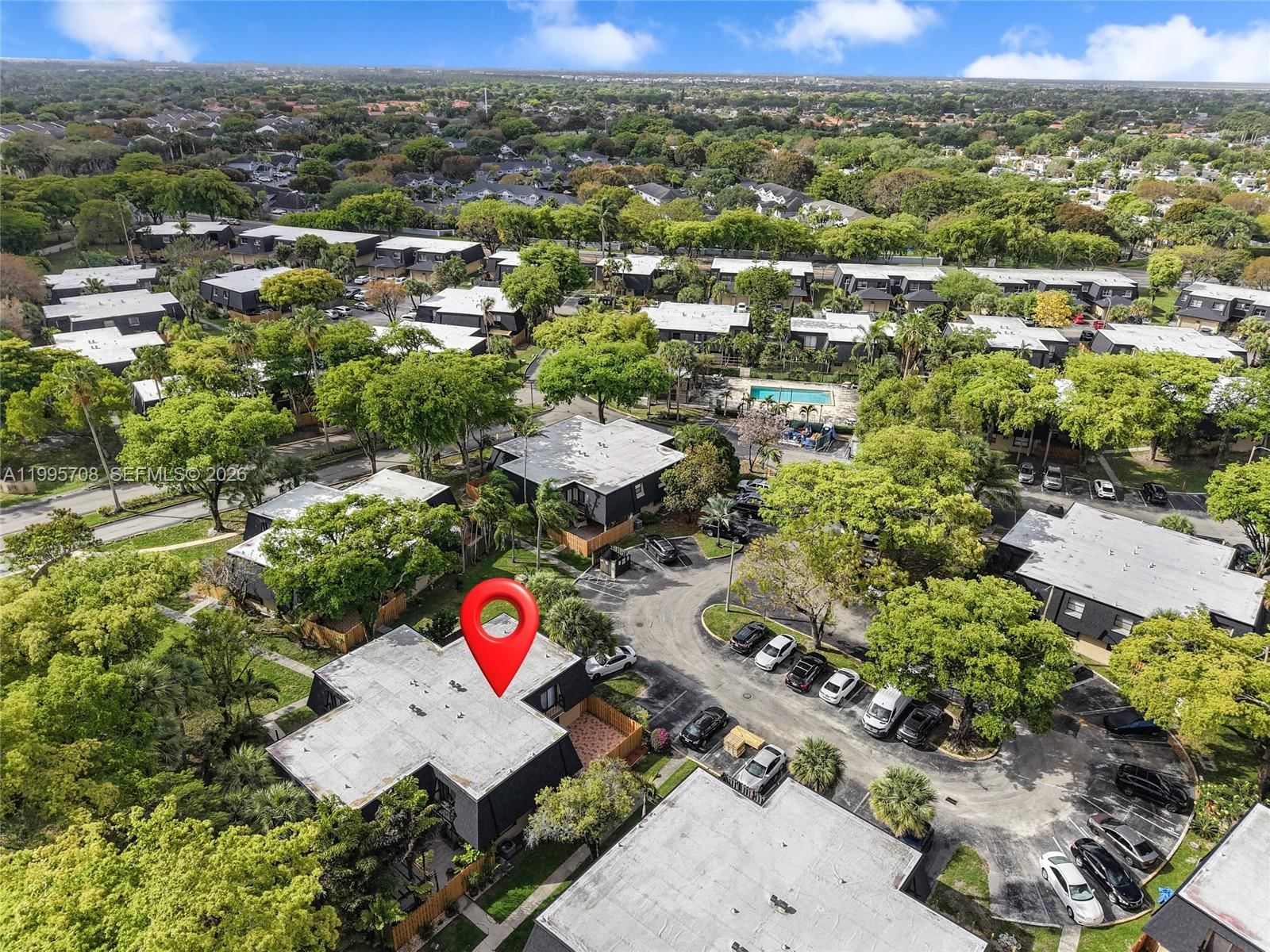 Real estate property located at 13993 94th Cir Ln #101-3, Miami-dade, Camelot One Condo, Miami, FL