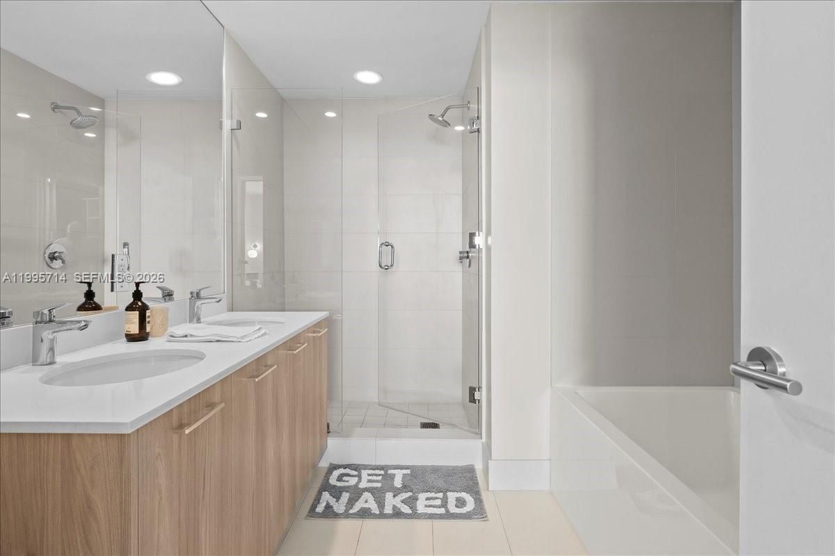 Real estate property located at 501 31st St #1201, Miami-dade, Paraiso Bayviews Condo, Miami, FL