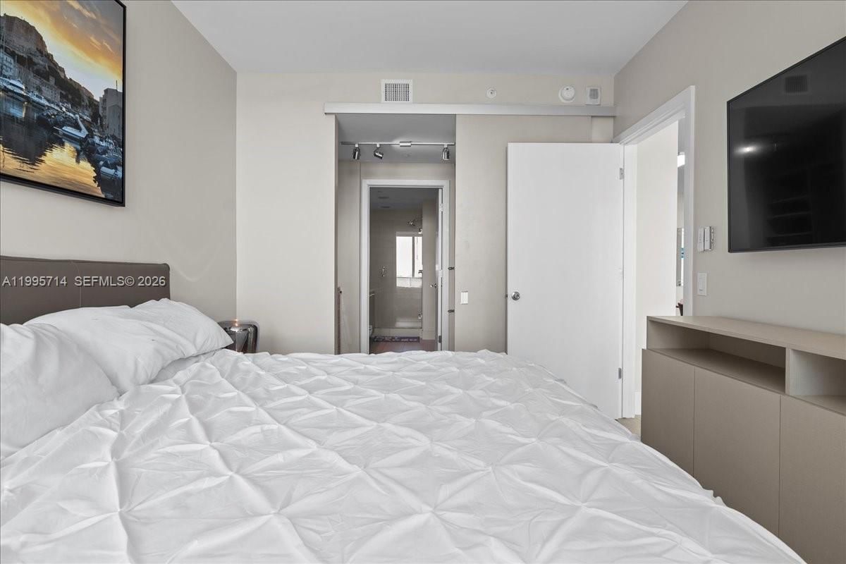 Real estate property located at 501 31st St #1201, Miami-dade, Paraiso Bayviews Condo, Miami, FL