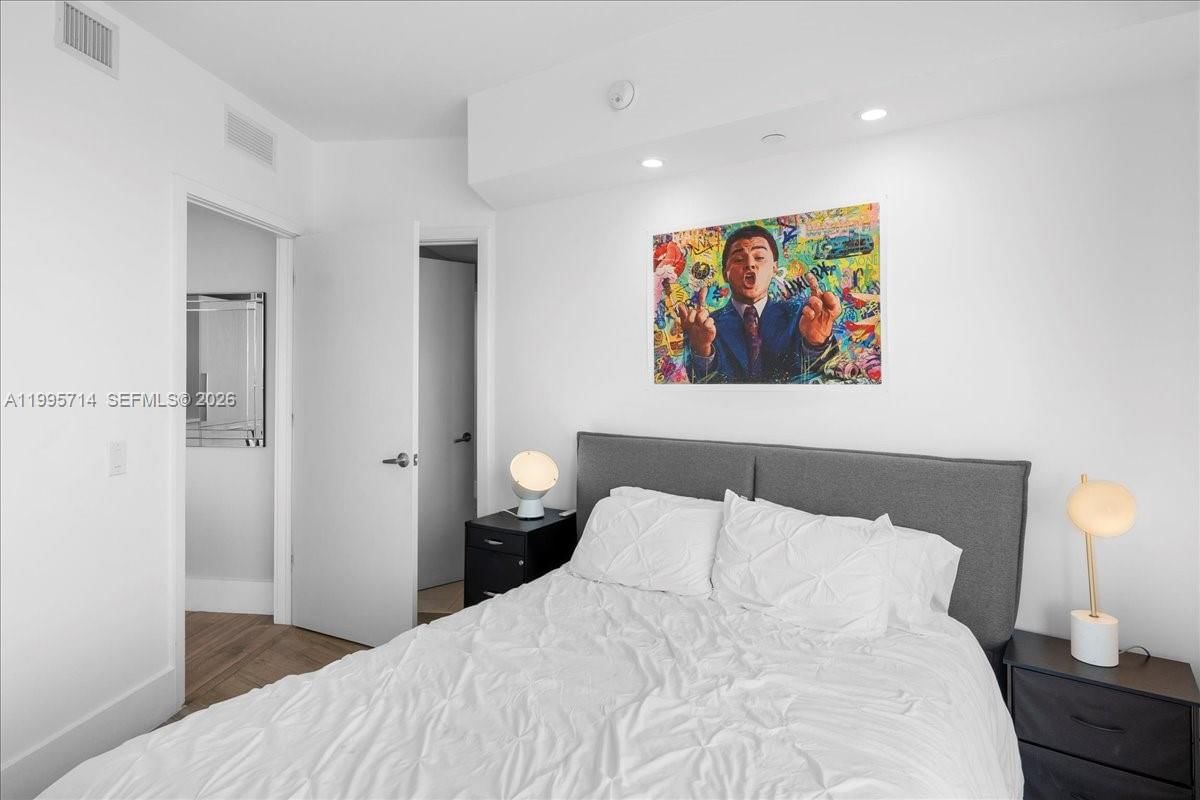 Real estate property located at 501 31st St #1201, Miami-dade, Paraiso Bayviews Condo, Miami, FL