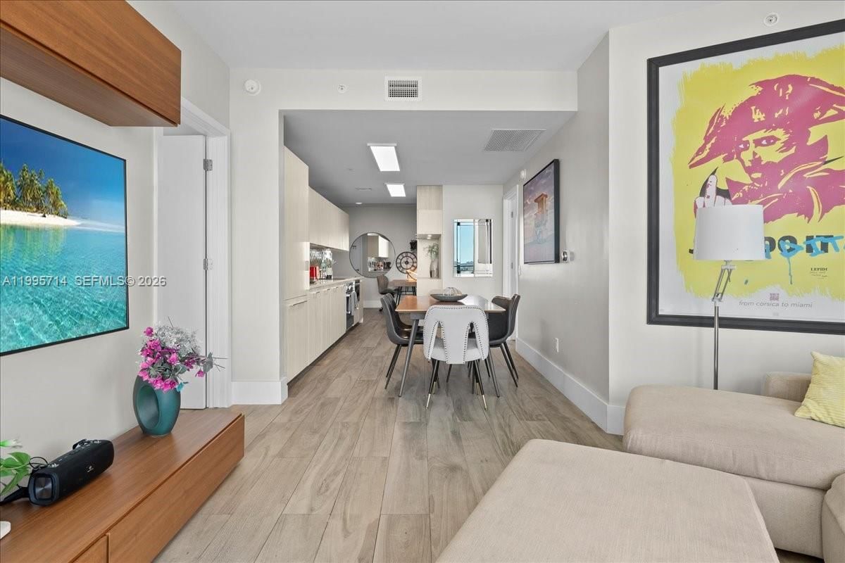 Real estate property located at 501 31st St #1201, Miami-dade, Paraiso Bayviews Condo, Miami, FL