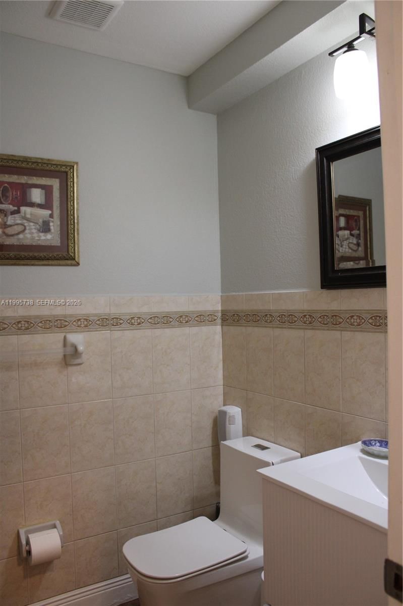 Real estate property located at 4931 167th Ave, Broward, Chambers Land Co Sub Nw1/, Southwest Ranches, FL