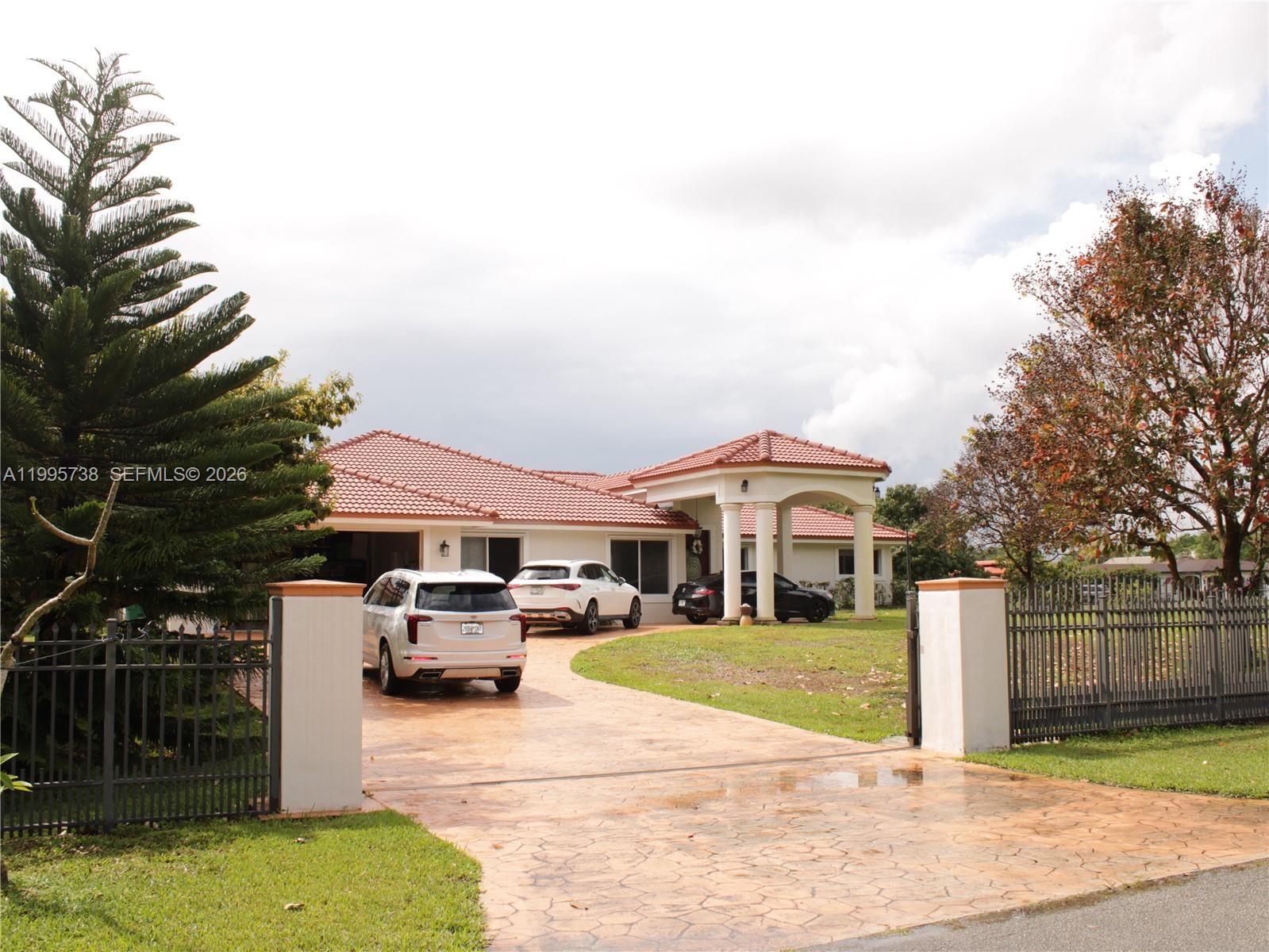 Real estate property located at 4931 167th Ave, Broward, Chambers Land Co Sub Nw1/, Southwest Ranches, FL