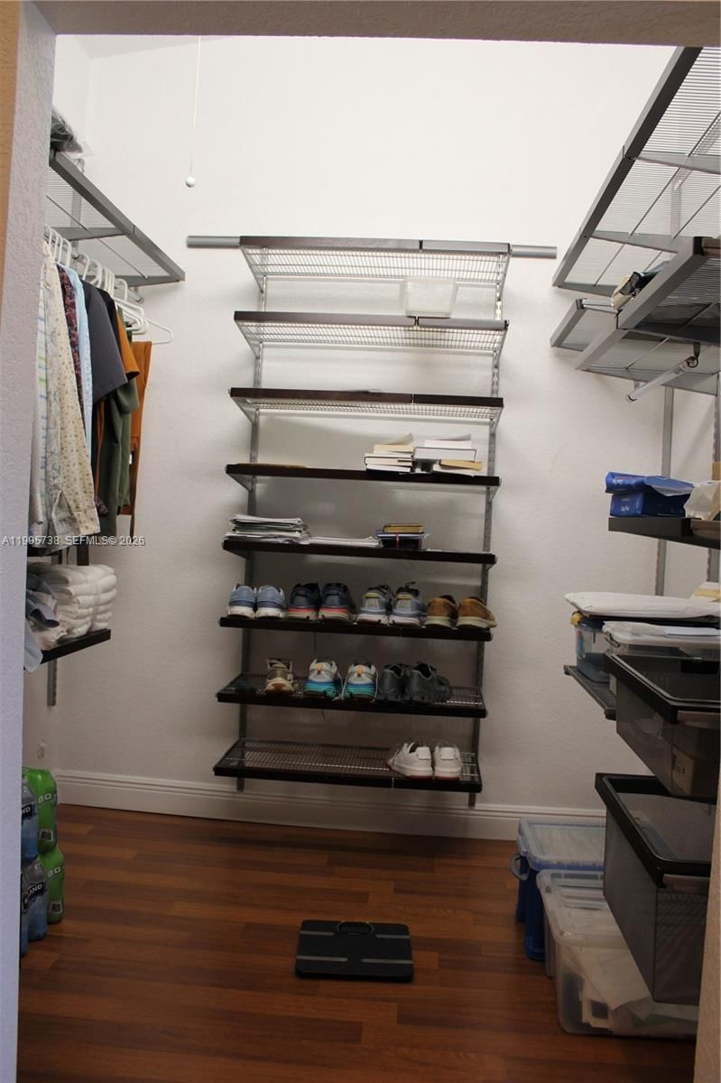 Real estate property located at 4931 167th Ave, Broward, Chambers Land Co Sub Nw1/, Southwest Ranches, FL