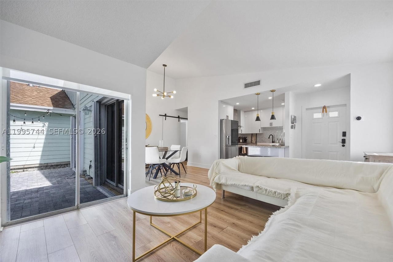 Real estate property located at 14720 139th Ave #1-39, Miami-dade, Vilg Homes Country Walk C, Miami, FL