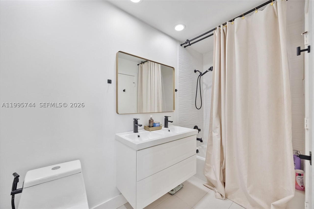 Real estate property located at 14720 139th Ave #1-39, Miami-dade, Vilg Homes Country Walk C, Miami, FL