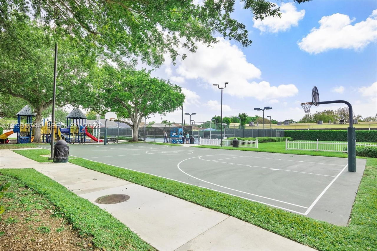Real estate property located at 14720 139th Ave #1-39, Miami-dade, Vilg Homes Country Walk C, Miami, FL