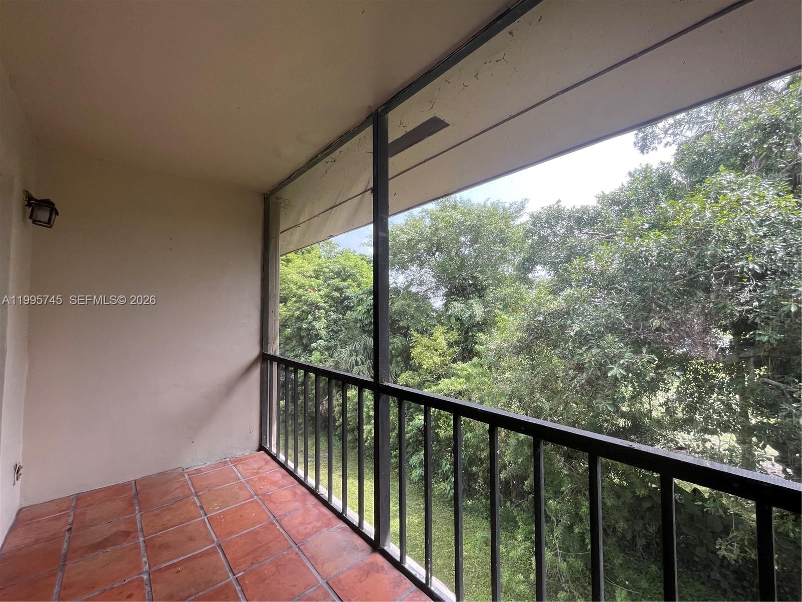 Real estate property located at 7820 Colony Cir S #301, Broward, Versailles Gardens Condo, Tamarac, FL