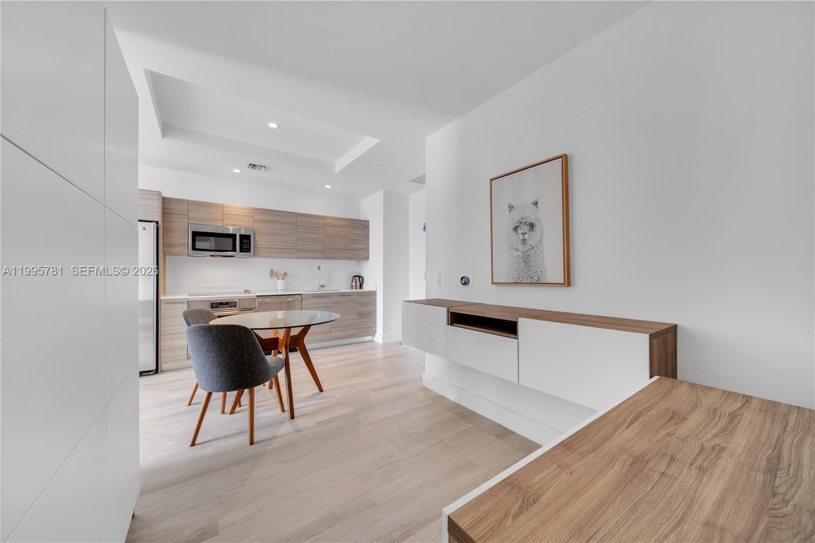 Real estate property located at 121 34th St L606, Miami-dade, 3401 Midtown Condo, Miami, FL