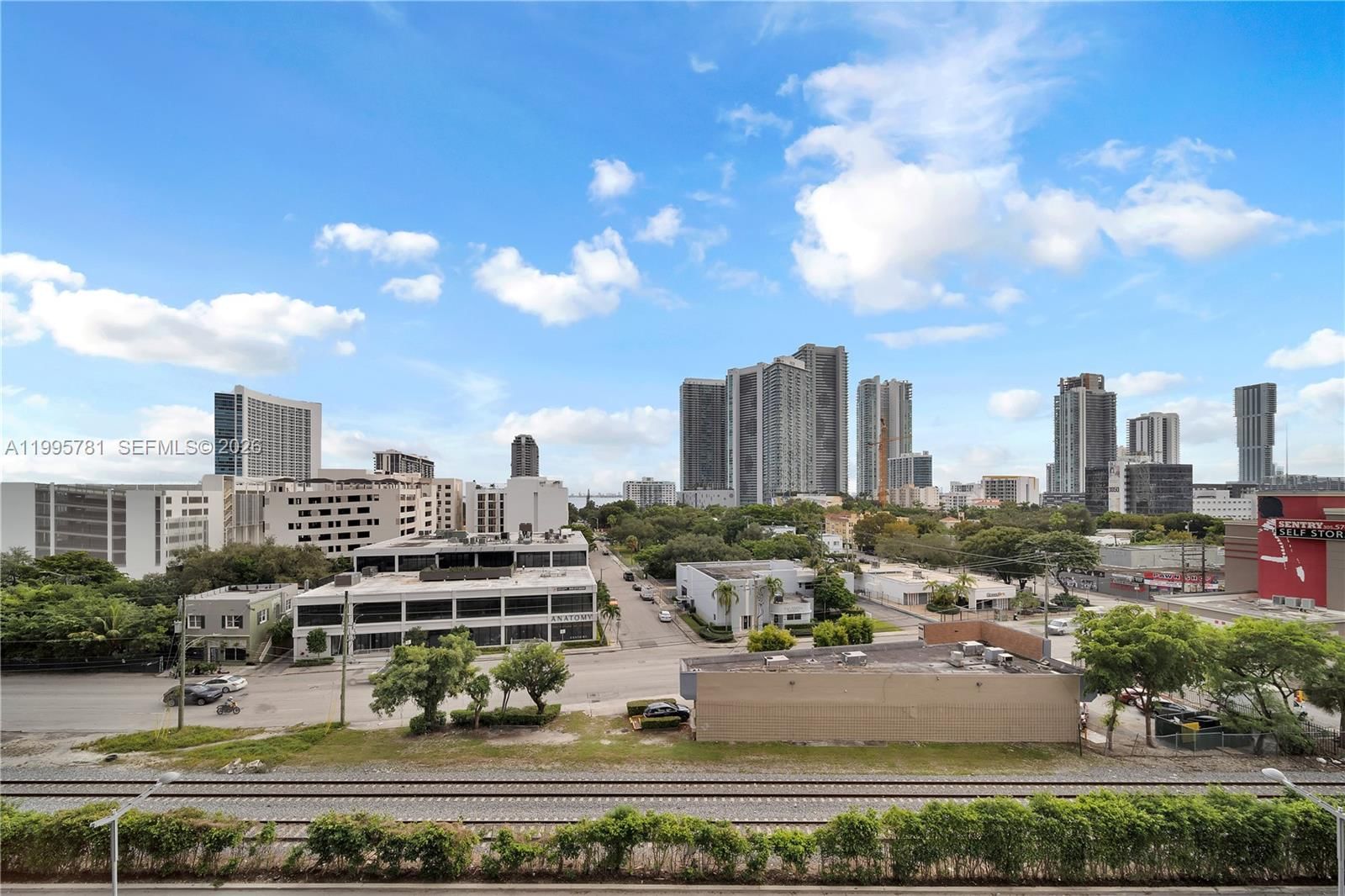 Real estate property located at 121 34th St L606, Miami-dade, 3401 Midtown Condo, Miami, FL