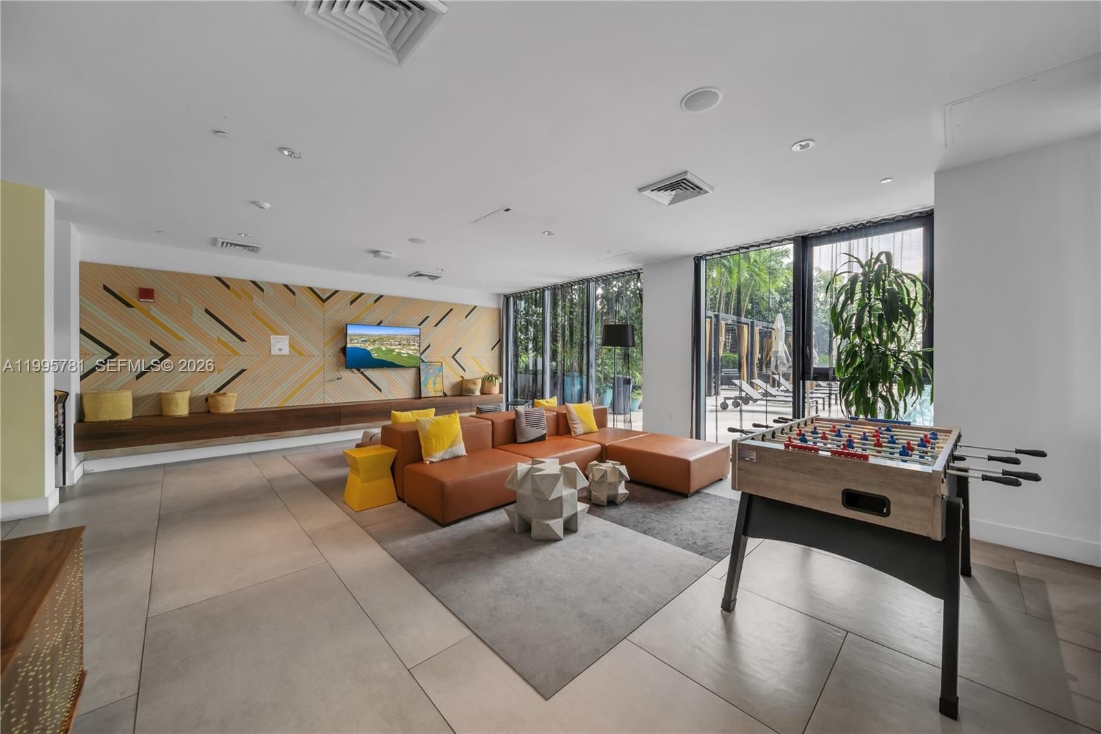 Real estate property located at 121 34th St L606, Miami-dade, 3401 Midtown Condo, Miami, FL