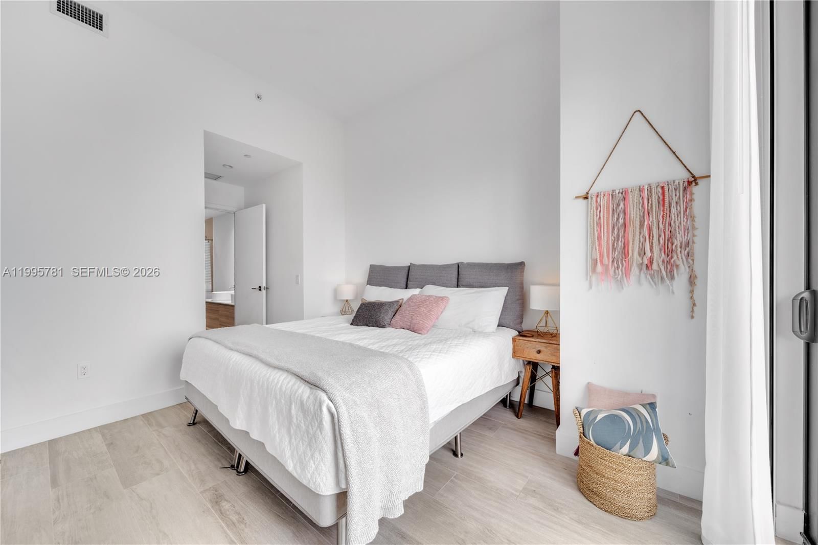 Real estate property located at 121 34th St L606, Miami-dade, 3401 Midtown Condo, Miami, FL