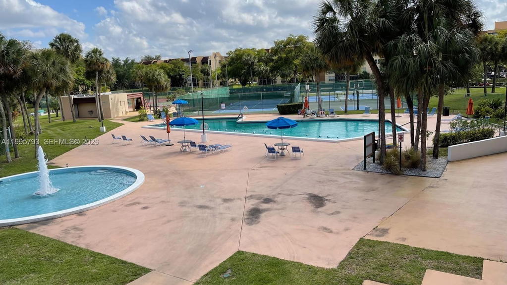 Real estate property located at 3771 Environ Blvd #650, Broward, Condominium 6 Of Environ, Lauderhill, FL