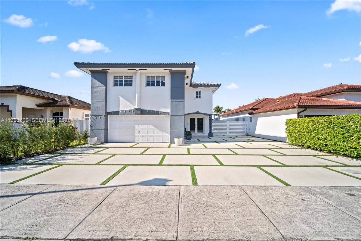 Real estate property located at 15341 36th St, Miami-dade, Caribe Lakes Phase I, Miami, FL