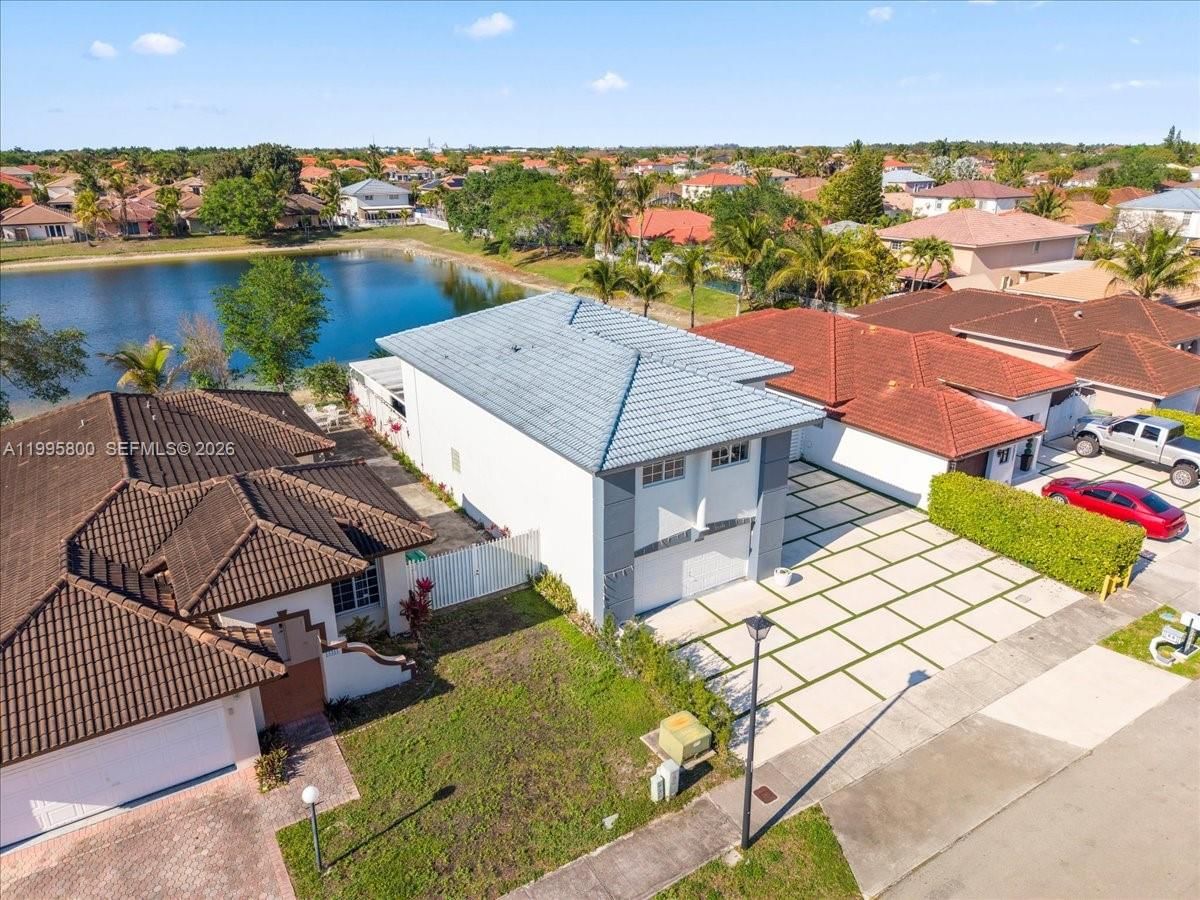 Real estate property located at 15341 36th St, Miami-dade, Caribe Lakes Phase I, Miami, FL